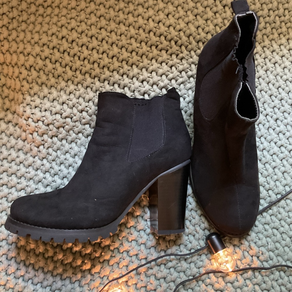 Boot heels